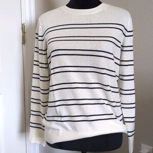BR Women's Sweater Sz M